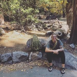 Meet your Posher, Lizzy